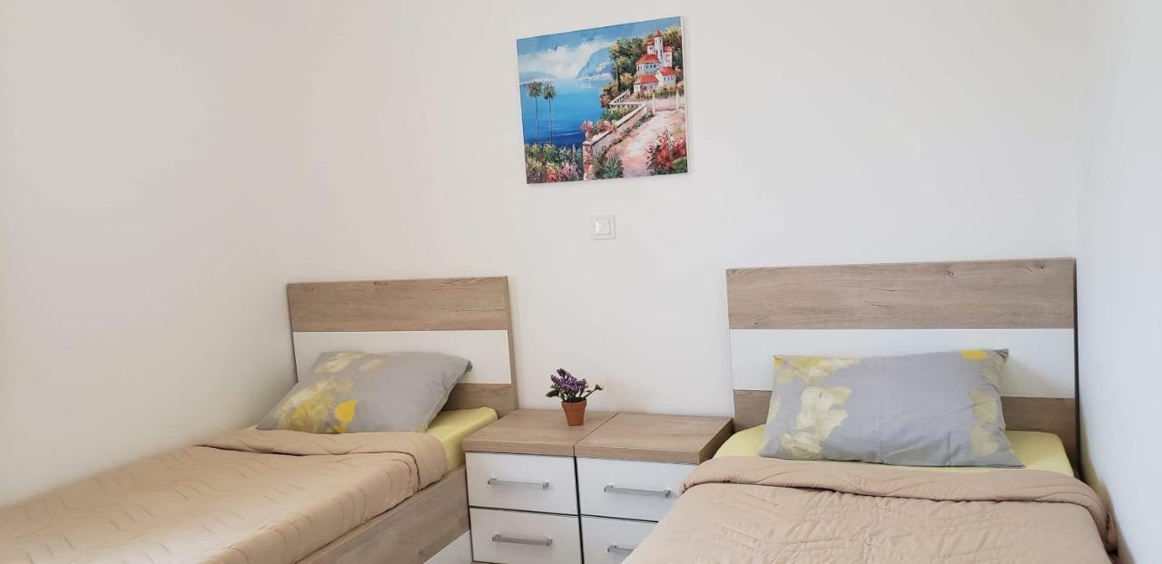 Apartmani Suncokreti - Sunflower Apartments Bar Exteriér fotografie